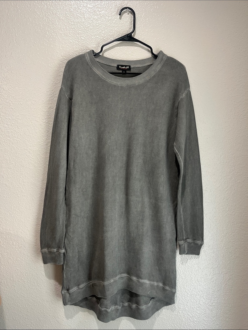 True Craft Gray Washed Crewneck Tunic Sweater Sz L Casual Goth Comfy Boho
